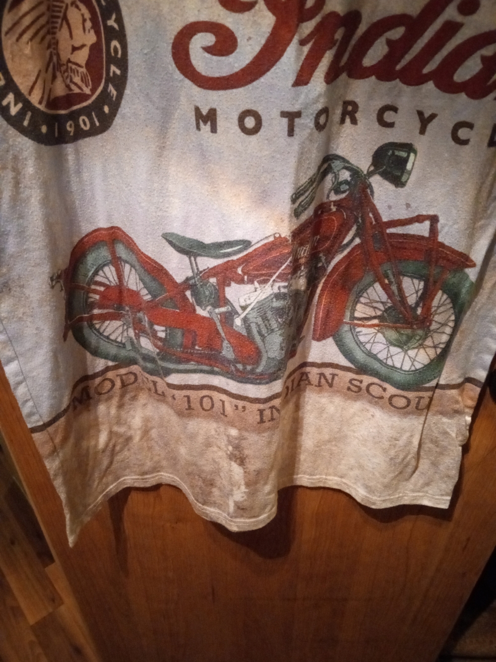 Indian Motorcycle Model 101 Scout - Tan/Brown Vintage Graphic - Picture 4 of 7